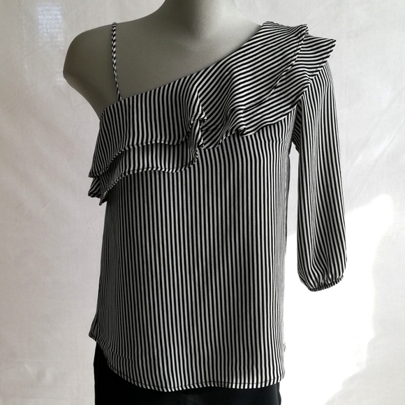 COPY - Chiffon Blouse - Picture 2 of 7